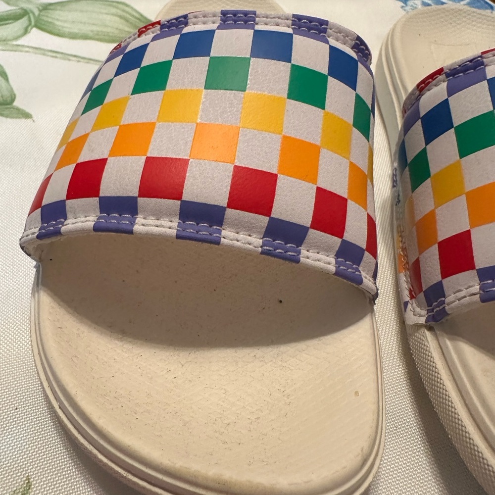 Vans Slides - Picture 2 of 8